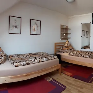 Zwei Ruhige, Private Gästezimmer Nahe U-bahn Privatunterkunft Nürnberg